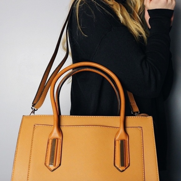 *LAST* Front Pocket Satchel In Crossgrain Texture - Picture 6 of 8